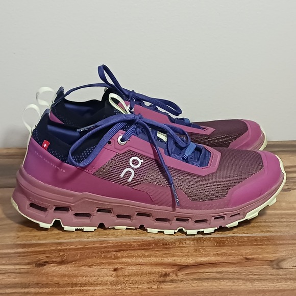 On Running Shoes - ON CLOUD Women's Cloudultra 2 Sneakers in Size 8.5 Color Purple